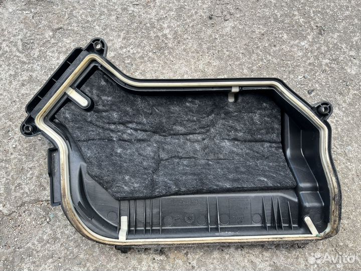 Крышка блока предохранителей audi a5