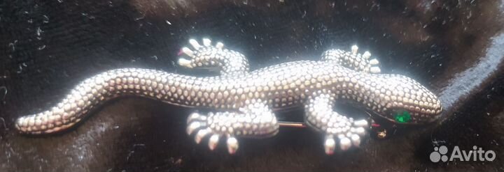 Брошь Кулон