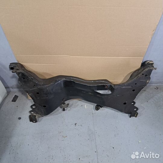 Подрамник Mitsubishi Lancer 9 / Outlander 1