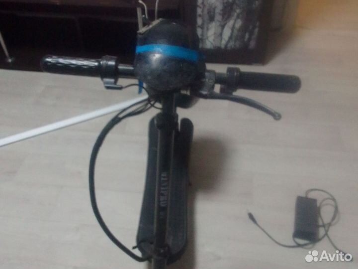 Продаю электро самокат MiniPro S1