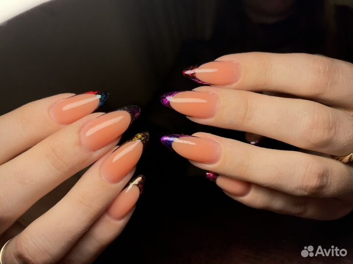 Маникюр,педикюр,наращивание
