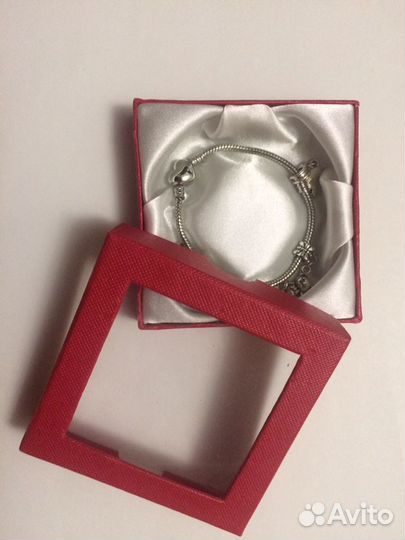 Украшение шарм