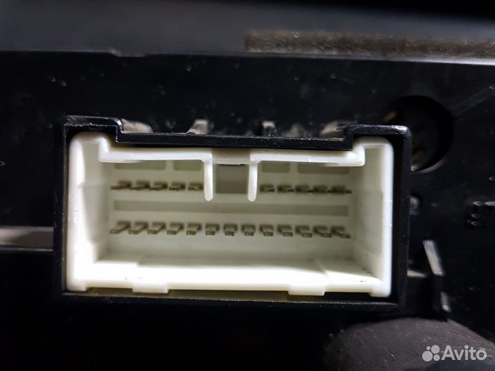 Блок управления печкой Hyundai Elantra III (Тагаз)