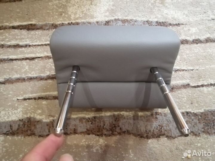 Подушка подголовника BMW