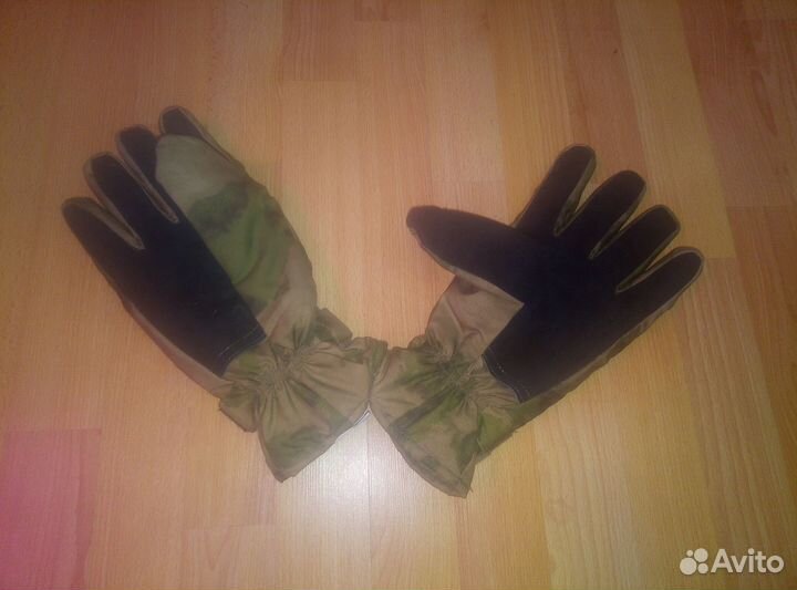 Перчатки мох