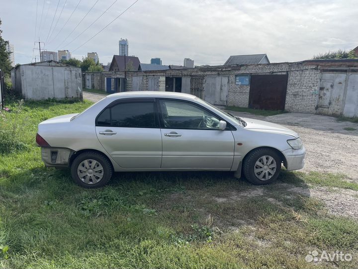 Mitsubishi Lancer Cedia, 2000