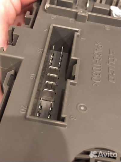 Блок предохранителей Chevrolet Aveo T250/255