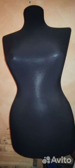 Манекен на треноге демонстрационный