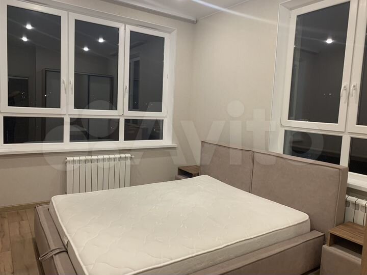 2-к. квартира, 58 м², 12/14 эт.