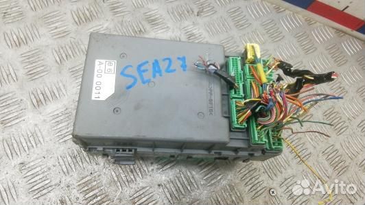 Блок предохранителей honda CR-V 3 (SEA27M101)