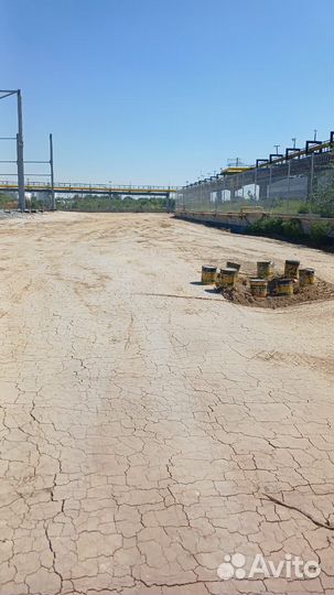 Разнорабочие