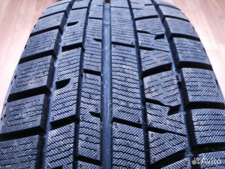 Yokohama Ice Guard IG50+ 215/65 R16 131