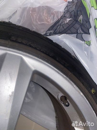 R18 Bridgestone Potenza S001 225/40, PCD 5x112 DIA 66.6