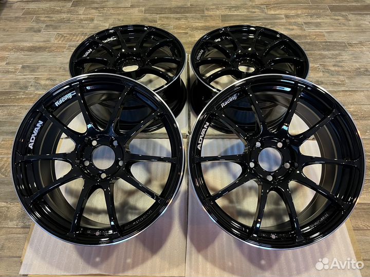 Advan RS 18*8.0J et45 5*112 Mini JCW Golf Skoda