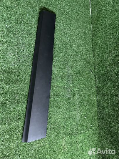 Молдинг двери Opel Mokka левый передний