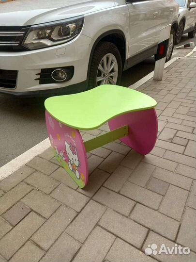 Детский столик