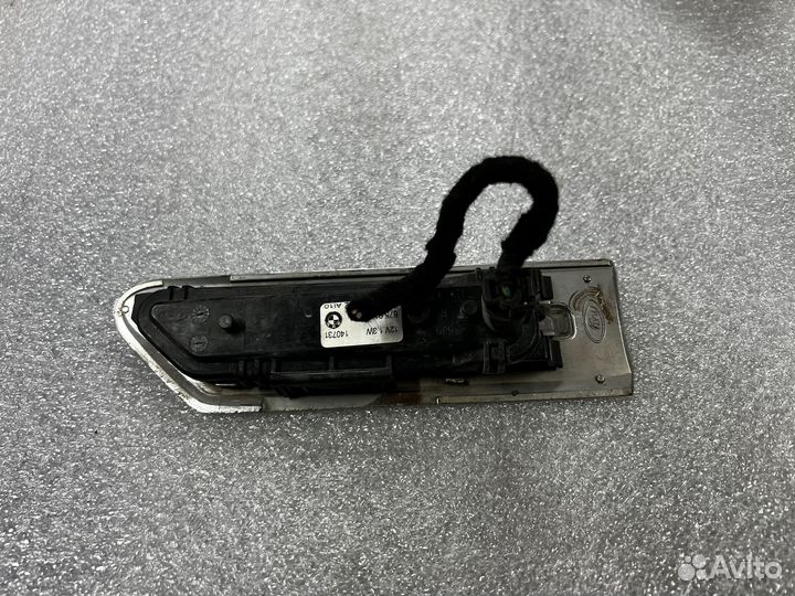 Молдинг крыла передний правый BMW F01 F02