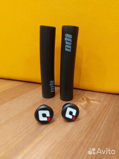 Грипсы для велосипеда Odi