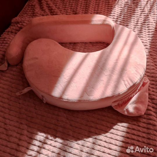 Подушка для кормления loona