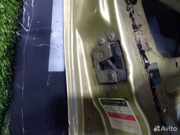 Замок двери передней левой Daewoo Nexia