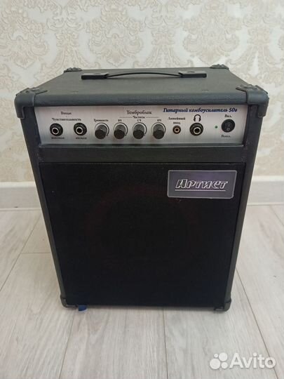 Комбоусилитель акустический Артист 50 ватт