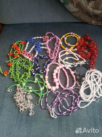 Украшения из бисера