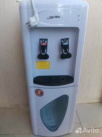 Кулер для воды