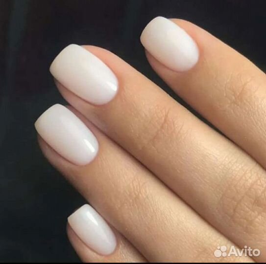 Маникюр на просвещения