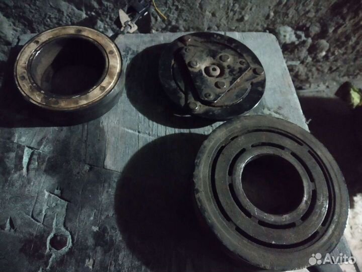 Компрессор кондиционера Ниссан Кашкай