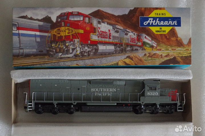 Тепловоз Athearn в коробке 6-осный, 1:87