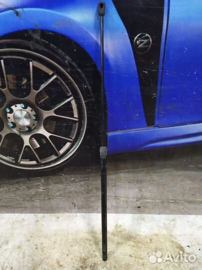 Амортизатор газо-масляный капота Audi A4 B8