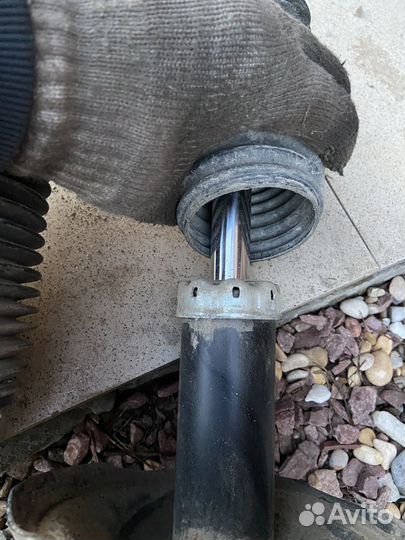 Subaru legacy стойки передние lynx