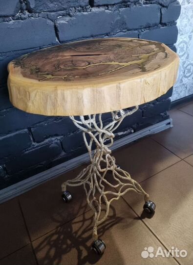 Журнальный стол лофт, эпоксидная смола