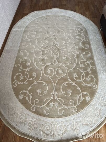 Ковер шерстяной