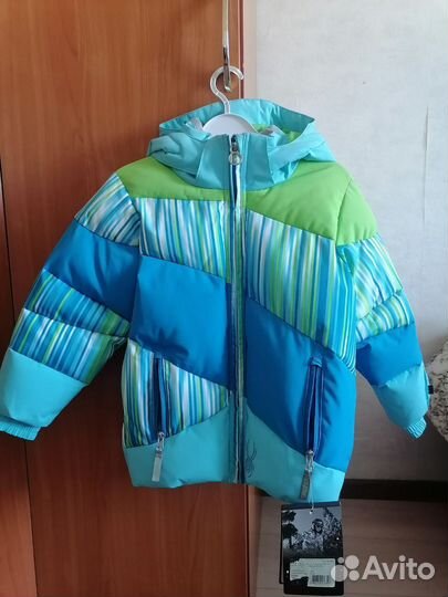 Куртка для девочки новая