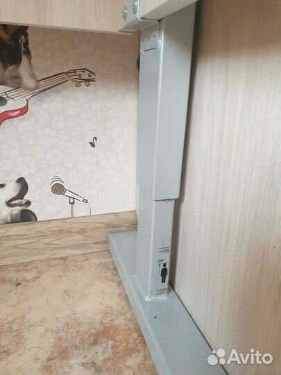 Растущая парта, стол письменный