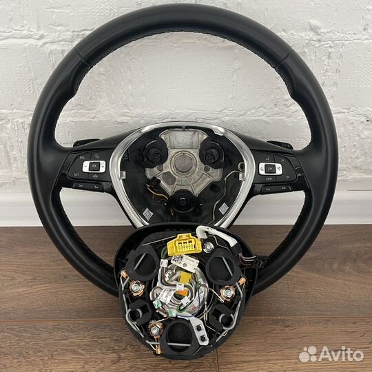 Руль в сборе VW Tuguan 2G