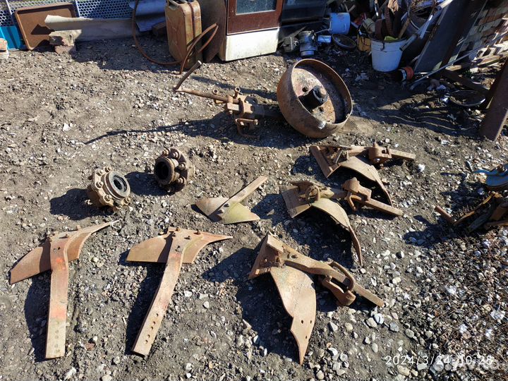 Запчасти на трактор