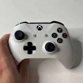 Геймпад xbox one s