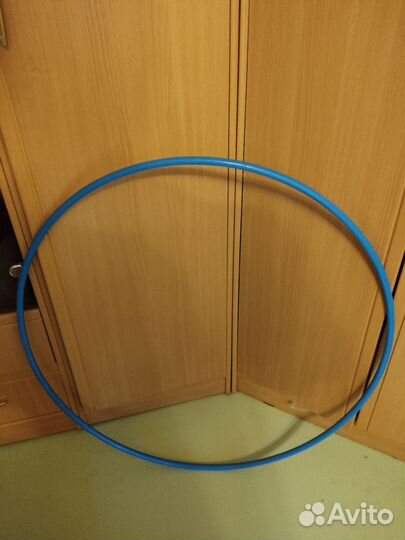 Обруч диаметр 90 см. алюминиевый б/у