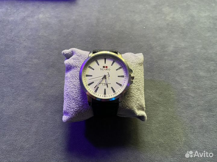 Часы наручные