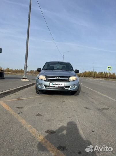 LADA Granta 1.6 МТ, 2013, 112 000 км