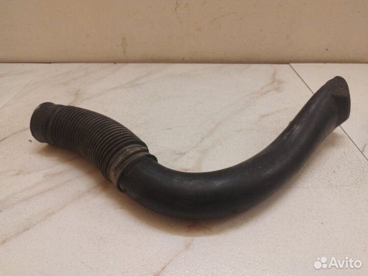 Патрубок воздушного фильтра Renault Logan LS0G K7J