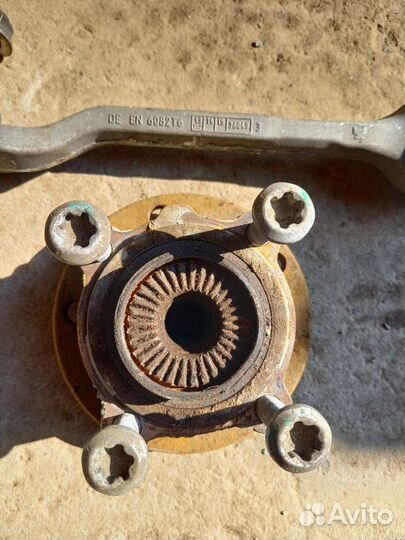 Ступица передняя Bmw3 F30 xDrive