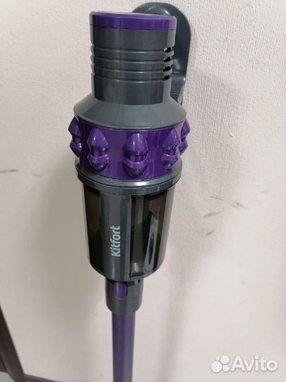 Вертикальный пылесос Kitfort KT-573