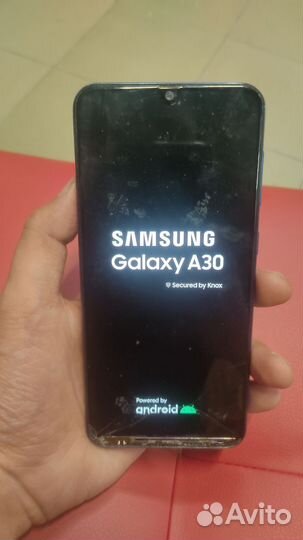 Samsung Galaxy A30, 3/32 ГБ