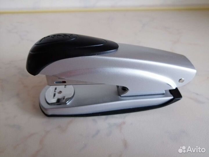 Офисные принадлежности