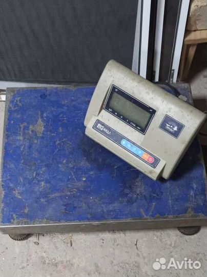 Весы напольные электронные 150 кг