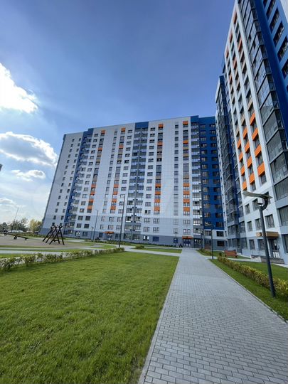 2-к. квартира, 64 м², 5/16 эт.