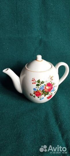 Сервиз чайный, чашки, чайники